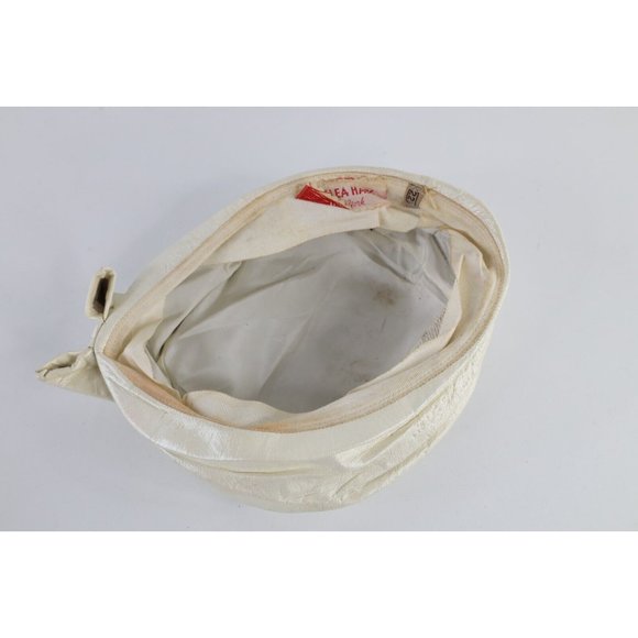 Vintage 50s Distressed Leather Bow Beret Hat Cap White Womens Size 22.5 USA main image 8